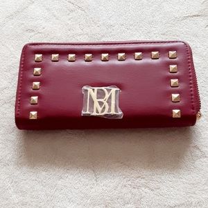 Badgley Mischka burgundy leather zip wallet